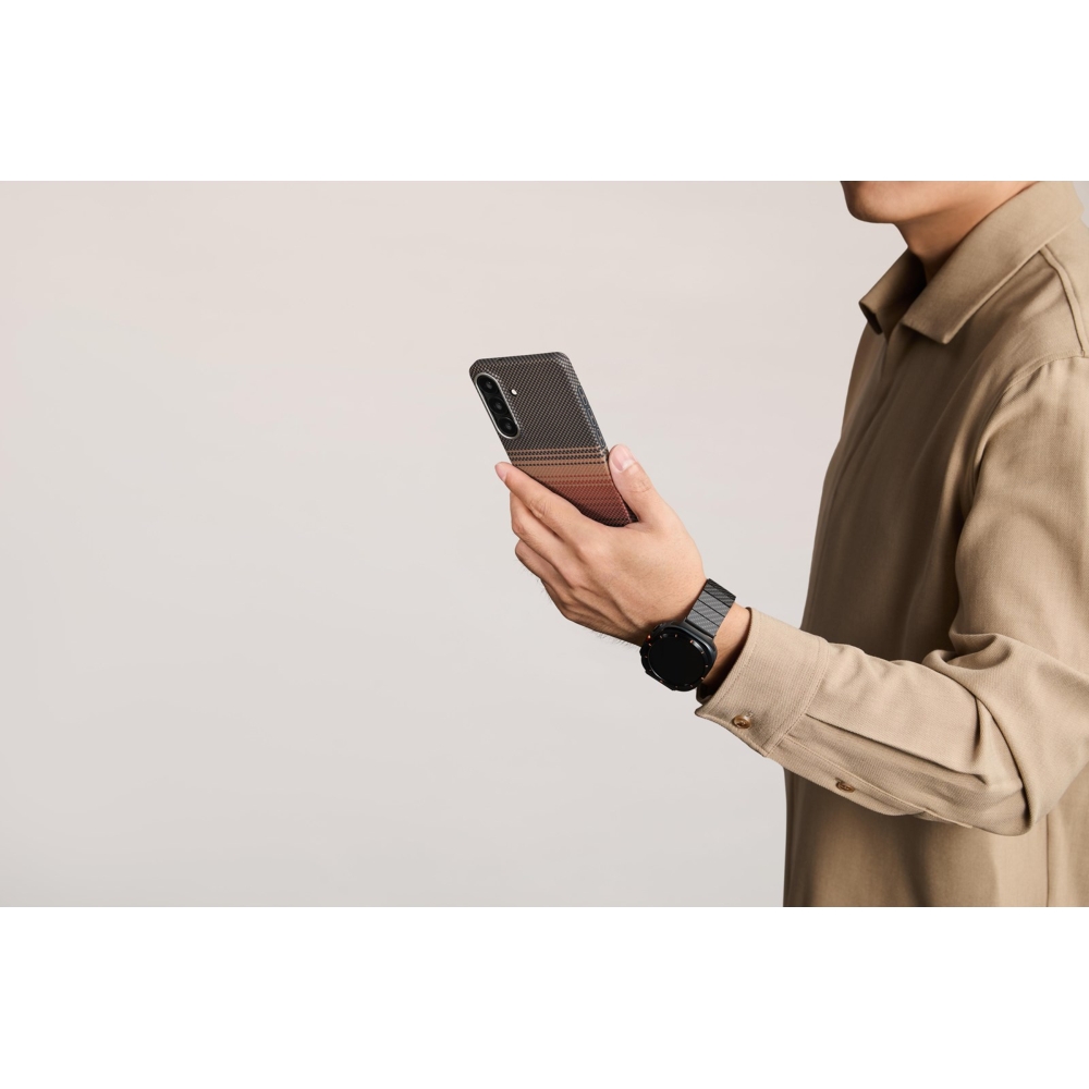 Pitaka Edge Case w kolorze brązowo-czarnym do Galaxy S26 Plus 