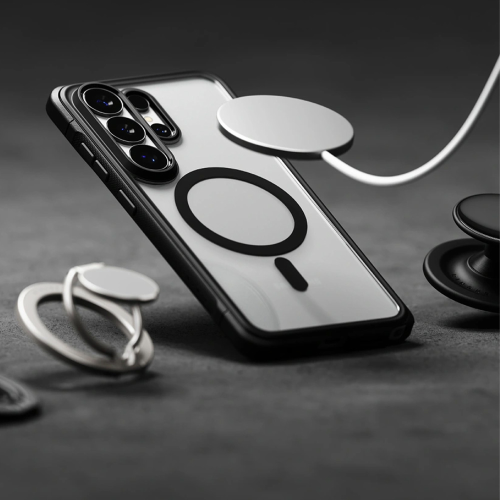 Etui Ringke Fusion Bold Magnetic do Galaxy S26 Ultra, przezroczyste z czarną ramką
