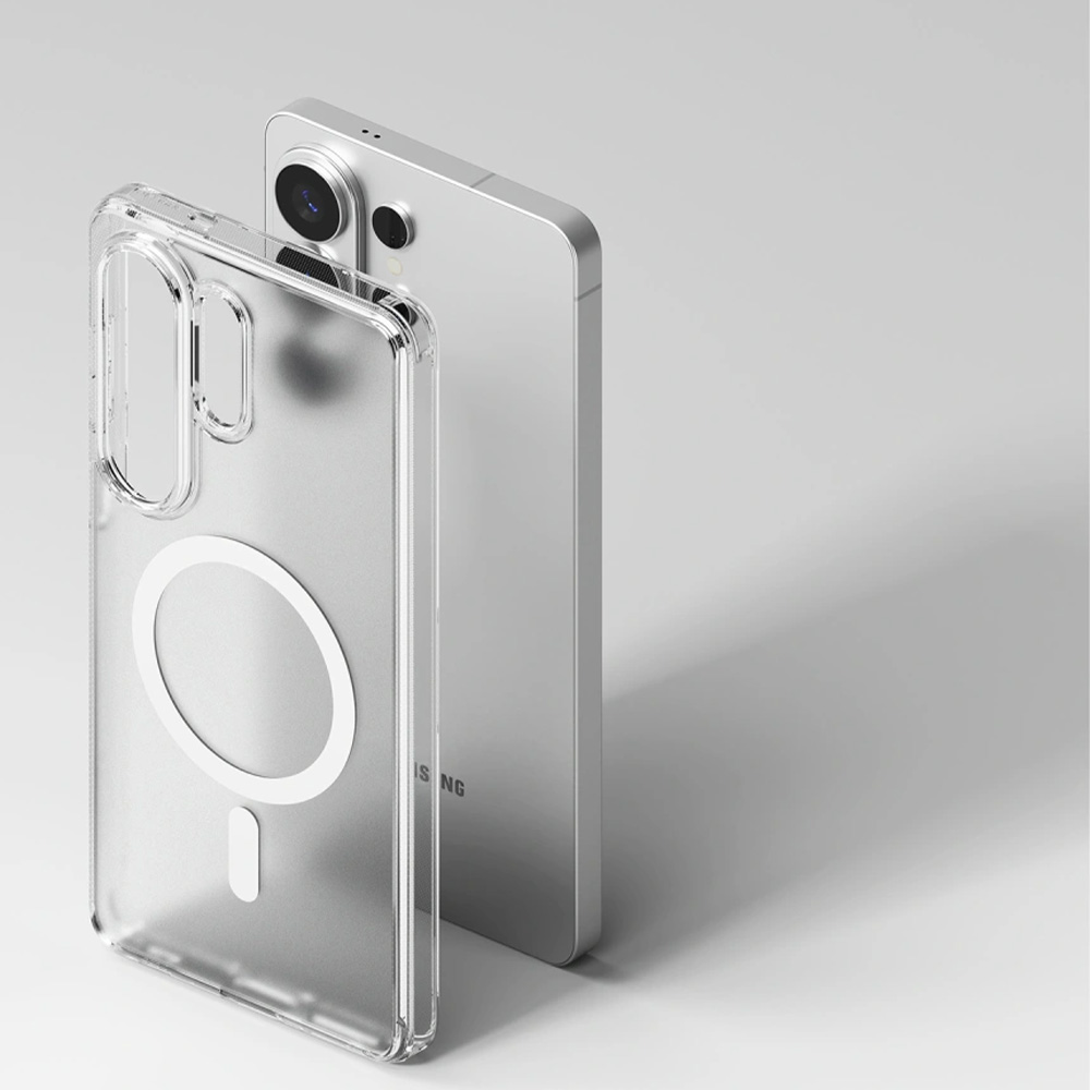 Etui Ringke Fusion Magnetic do Galaxy S26 Ultra, półprzezroczyste z białym