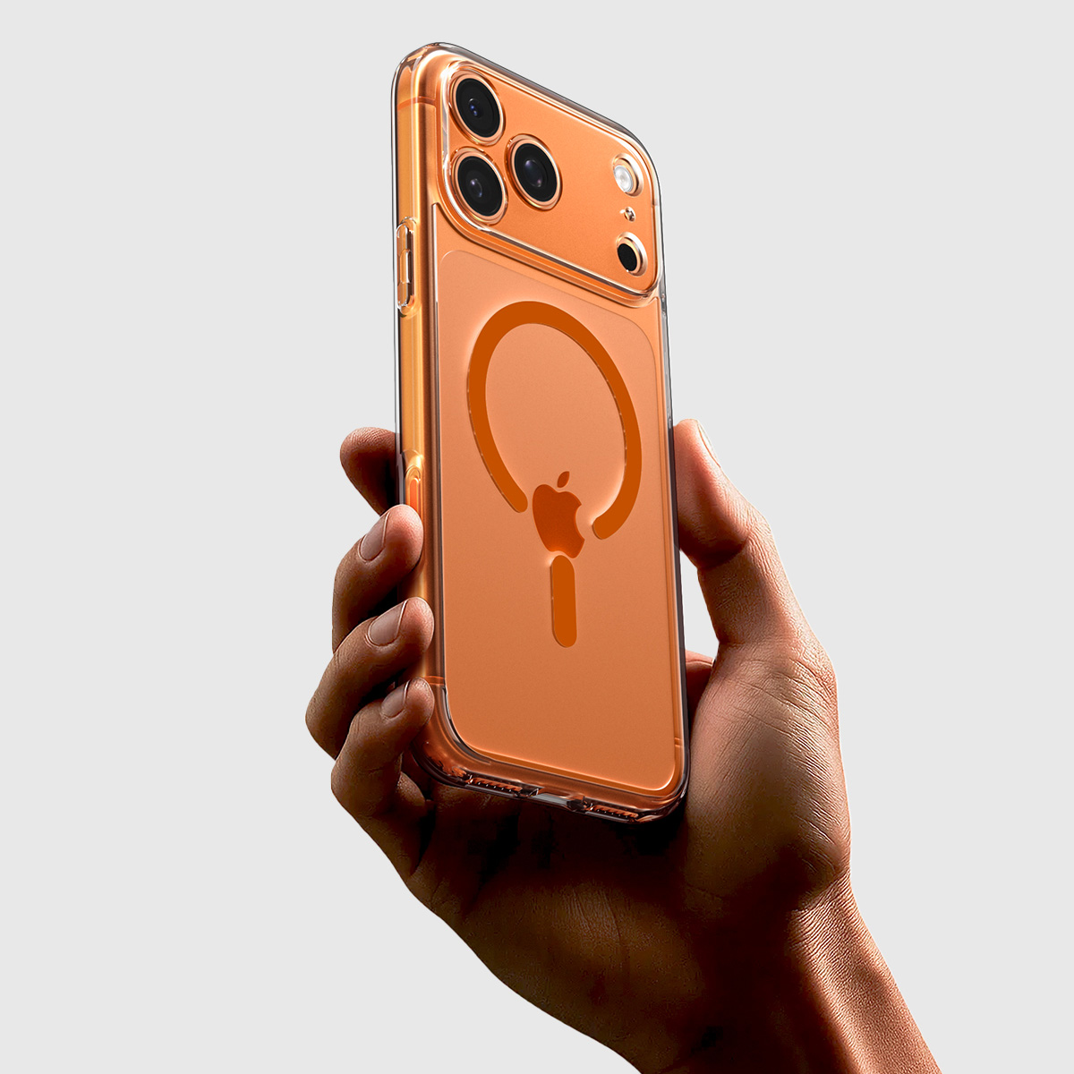 Etui Spigen Ultra Hybrid Mag z MagSafe do Apple iPhone 17 Pro Max, przezroczysto-pomarańczowe