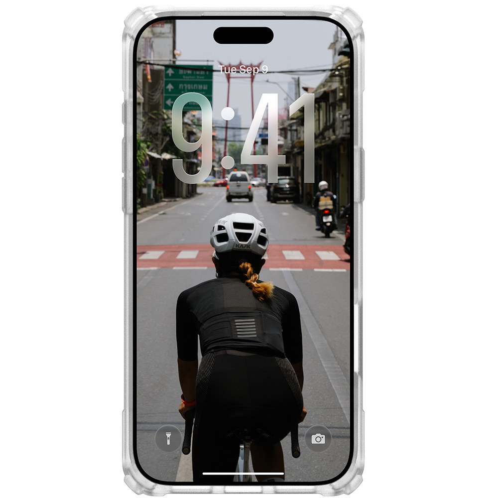 Etui pancerne Urban Armor Gear Plasma XTE Mag do MagSafe do iPhone 17 Pro Max, przezroczysto-tytanowe