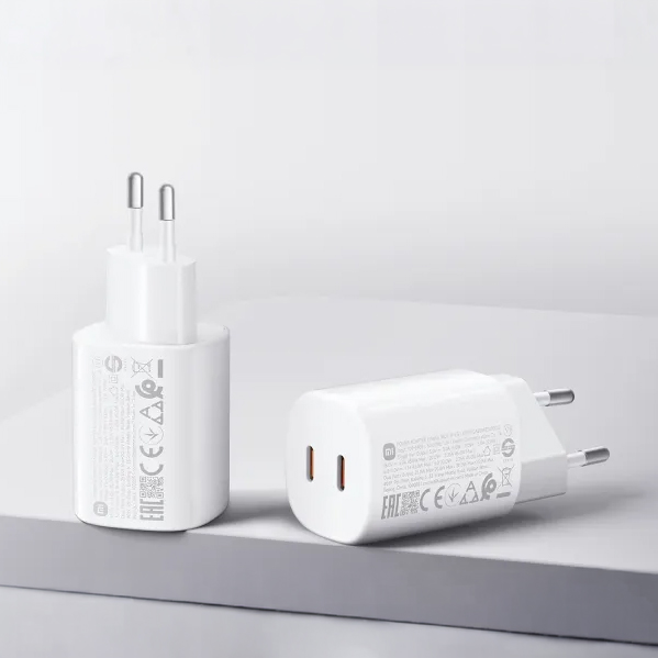 Xiaomi Nano Turbo Travel Charger, poręczna ładowarka GaN 45W, minimalistyczna, biały