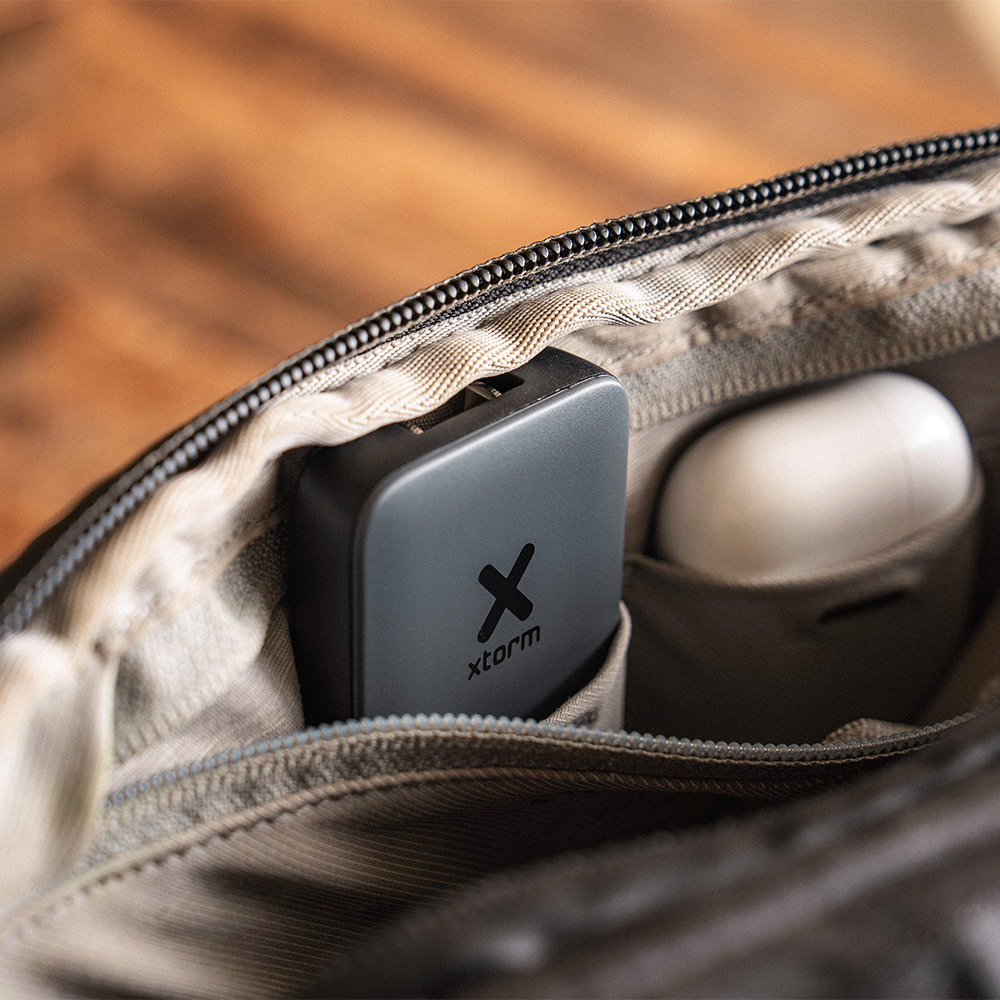 Xtorm Fast Travel Charger, bezpieczna ładowarka ekologiczna uniwersalna trwała, czarna