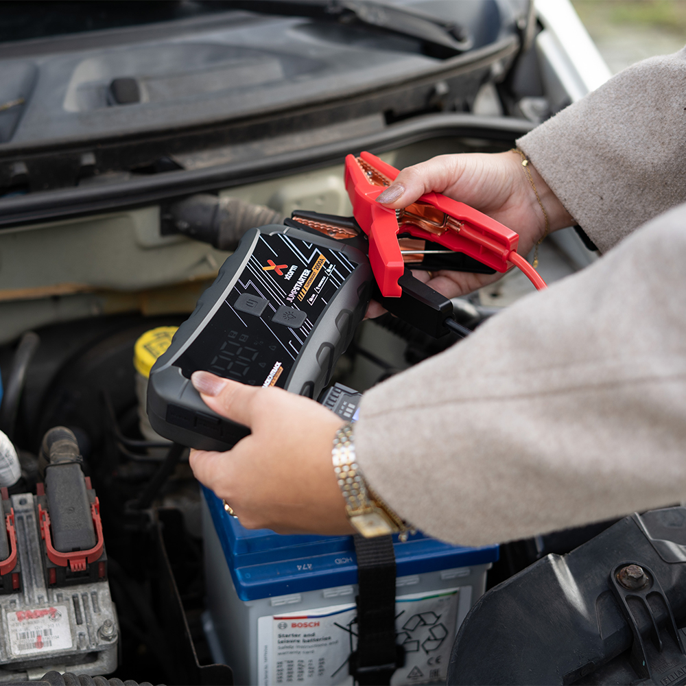 Xtorm Jumpstarter SuperBoost, długotrwała wydajność baterii, głęboka żywotność cykli, czarna