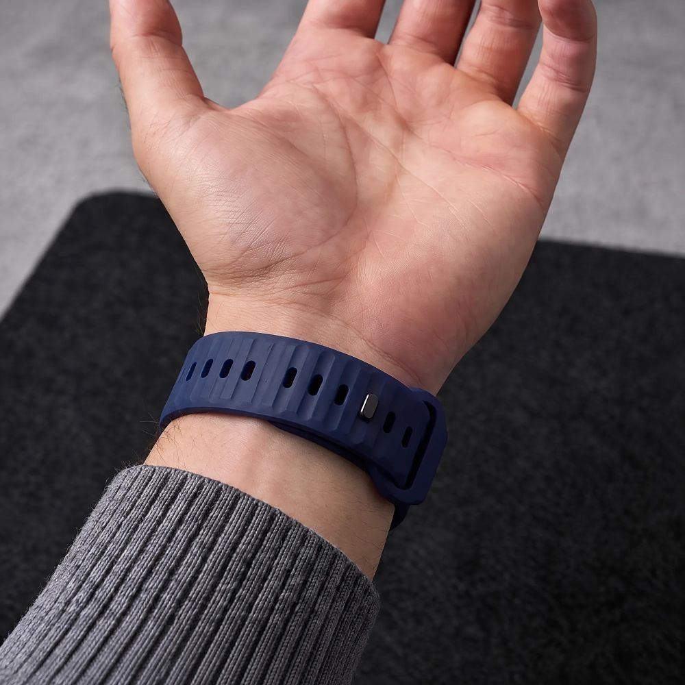 Tech-Protect Silicone Line z regulowanym zapięciem do Apple Watch SE 2024 44mm / 2022 44mm / 2020 44mm, Apple Watch Ultra 4 49mm / 3 49mm / 2 49mm / 1 49mm, Apple Watch Series 12 46mm / 11 46mm / 10 46mm / 9 45mm / 8 45mm / 7 45mm / 6 44mm / 5 44mm / 4 44mm / 3 42mm / 2 42mm / 1 42mm / 0 42mm, Atlantic Blue (niebieski)
