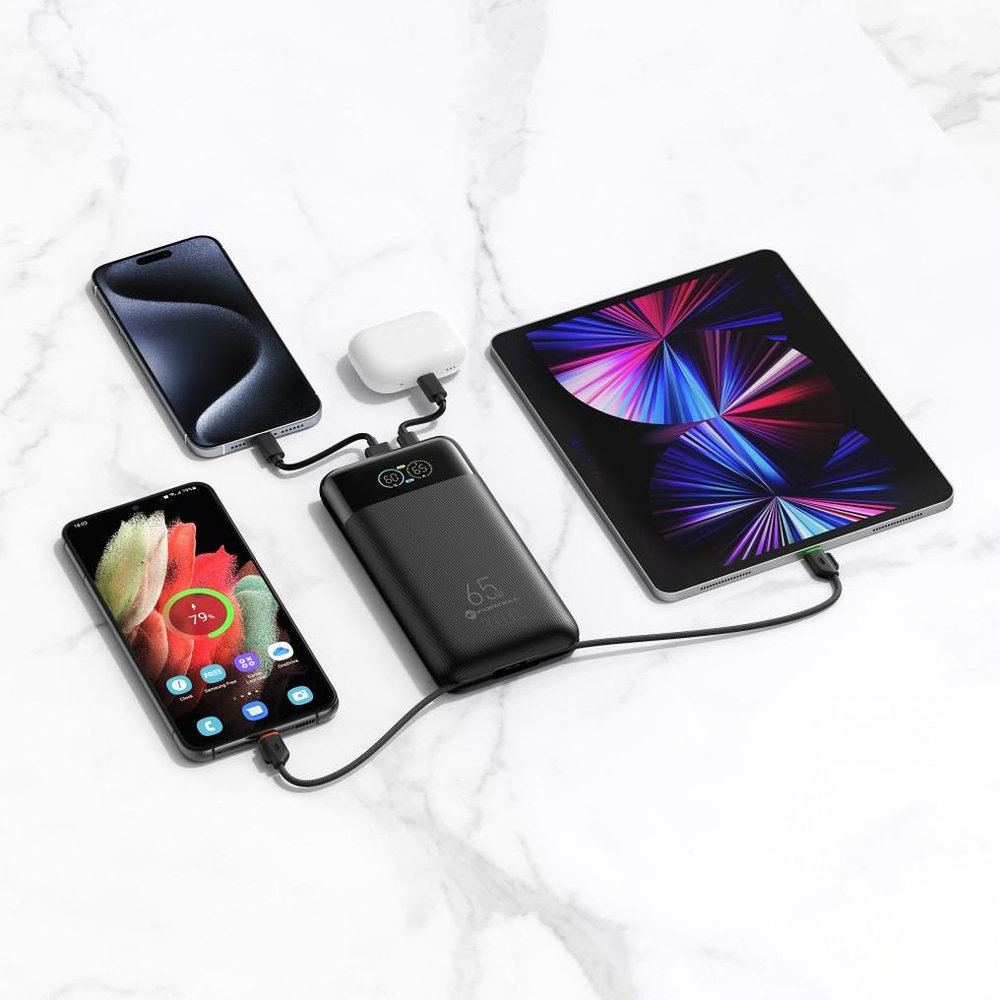 Forcell F‑Energy Multicharge F30k6, wbudowane przewody wygodne ładowanie czterech urządzeń, Black (czarny)